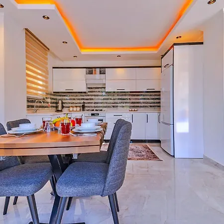 2 Bedroom Luxury - Private Garden And Pool カルカン