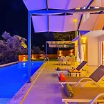 2 Bedroom Luxury - Private Garden And Pool Villa *