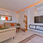 Villa 2 Bedroom Luxury - Private Garden And Pool