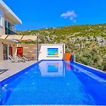 2 Bedroom Luxury - Private Garden And Pool * Kalkan